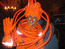 Горящий оранжевый инопланетянин